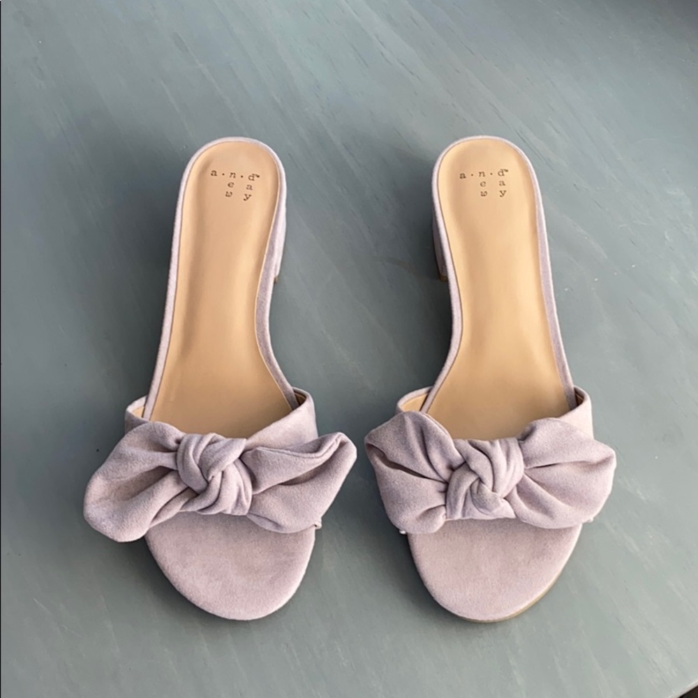 NWOT Target! A New Day Light Purple Slide Heels